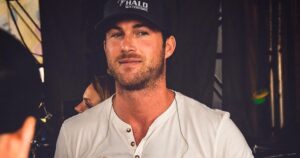 Riley Green net worth