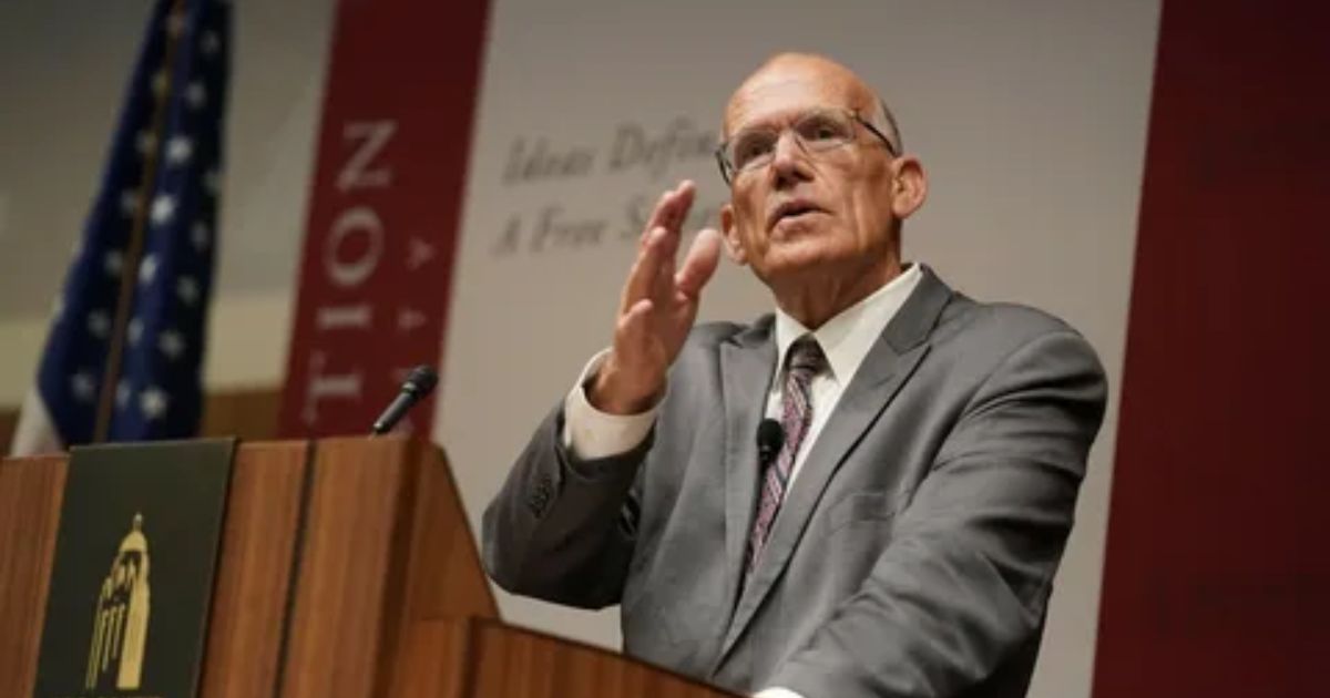 Victor Davis Hanson net worth