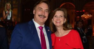 karen dickey lindell net worth