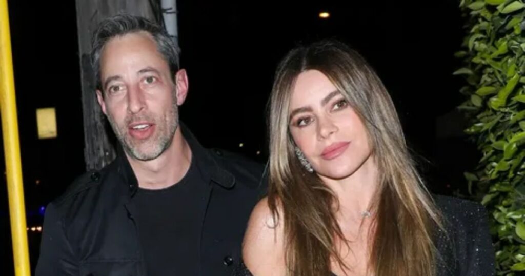 Personal Life, Family, and High-Net-Worth Lifestyle